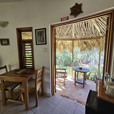 Kudehya Guesthouse Treasure Beach Kültér fotó
