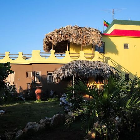 Kudehya Guesthouse Treasure Beach Kültér fotó
