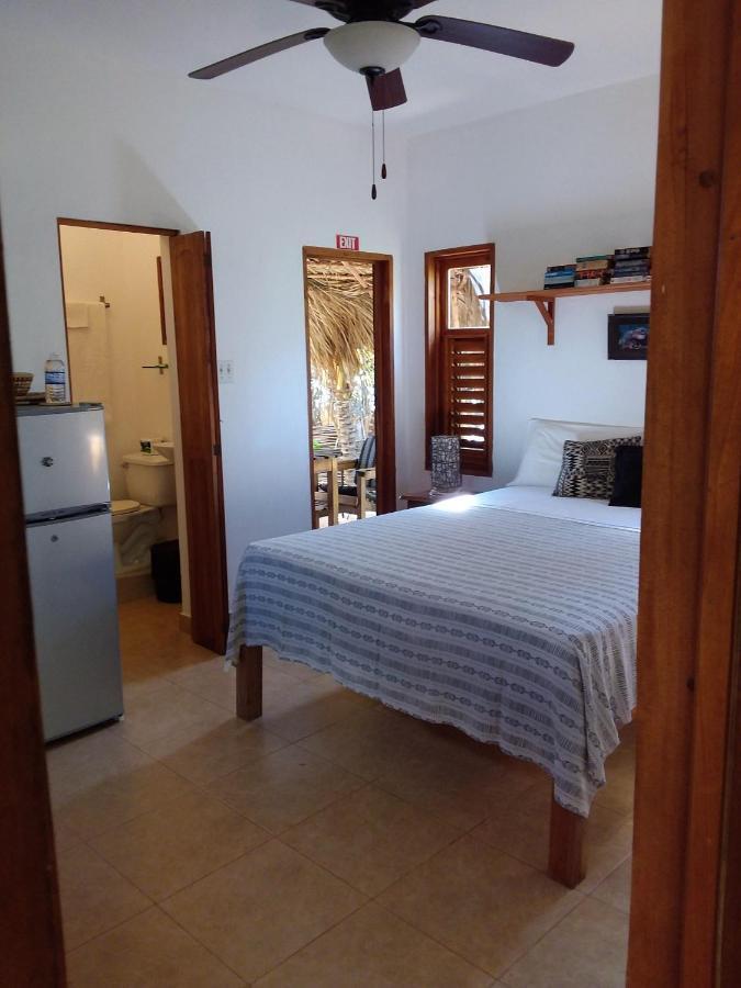 Kudehya Guesthouse Treasure Beach Kültér fotó