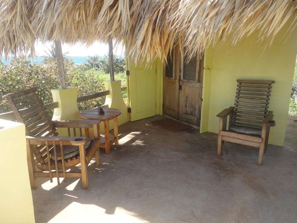 Kudehya Guesthouse Treasure Beach Szoba fotó