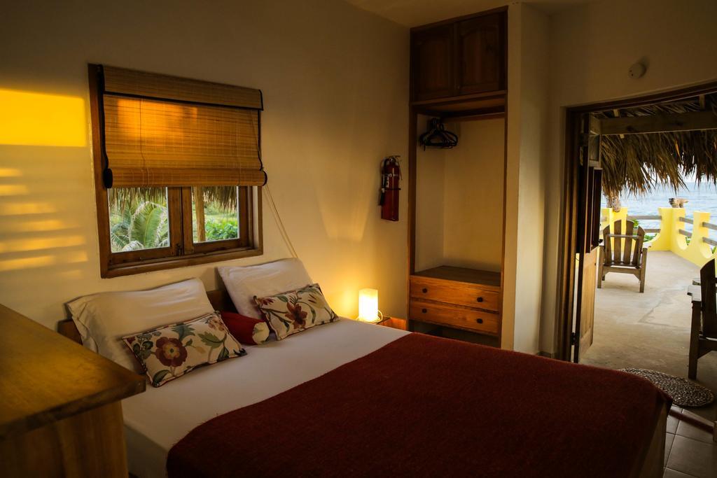 Kudehya Guesthouse Treasure Beach Kültér fotó