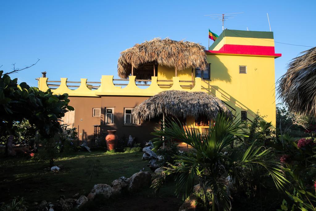 Kudehya Guesthouse Treasure Beach Kültér fotó