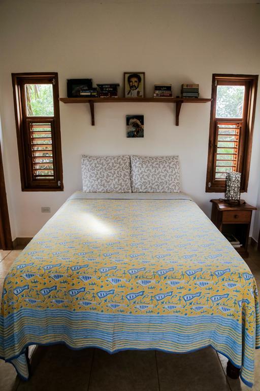 Kudehya Guesthouse Treasure Beach Kültér fotó