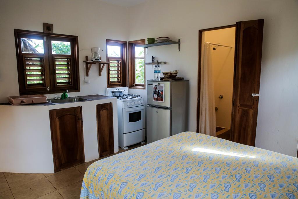 Kudehya Guesthouse Treasure Beach Kültér fotó